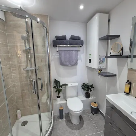 Laguna * Вернон